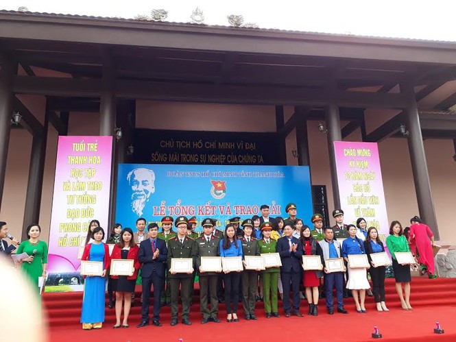 Thanh Hóa tuyên dương 'Thanh niên tiên tiến làm theo lời Bác' - ảnh 4