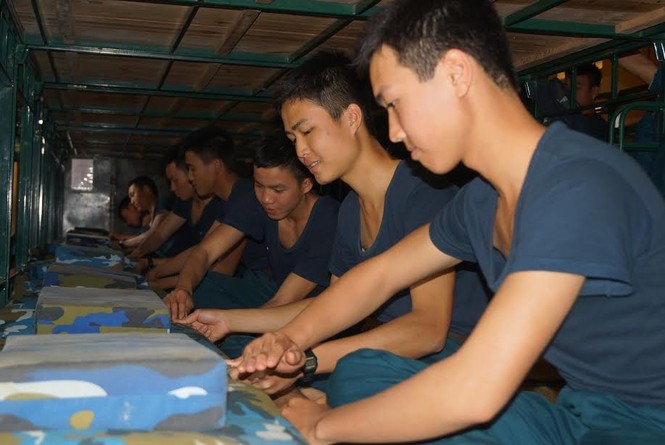 Cận cảnh một ngày của học viên áo lính - ảnh 4