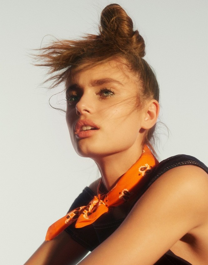 Xao xuyến sắc vóc quyến rũ của 'đóa hồng' Taylor Hill - ảnh 37