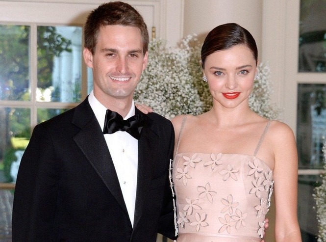 Thiên thần Miranda Kerr cưới tỉ phú công nghệ kém 7 tuổi - ảnh 2