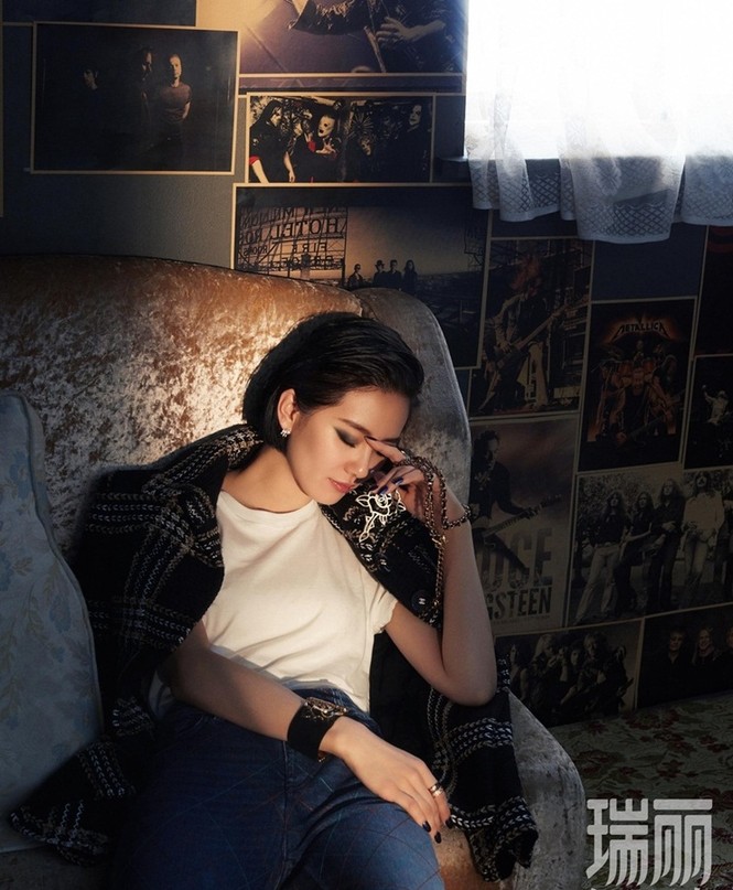'Tiên nữ' Lưu Thi Thi quyến rũ ở mọi góc nhìn - ảnh 3