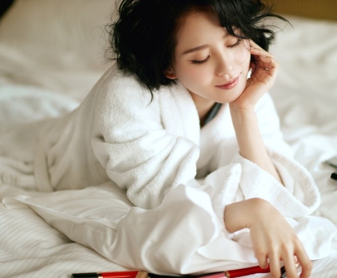 'Tiên nữ' Lưu Thi Thi quyến rũ ở mọi góc nhìn - ảnh 16