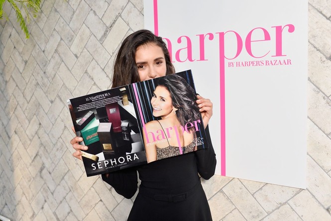 Vẻ đẹp thiên thần của nàng 'ma cà rồng' Nina Dobrev - ảnh 17