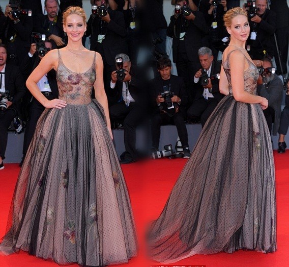 Cô đào Jennifer Lawrence xinh như công chúa trên thảm đỏ - ảnh 1
