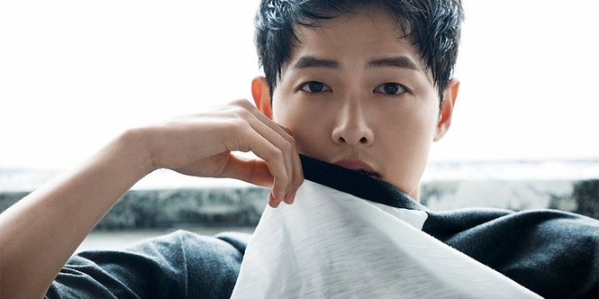 Song Joong Ki từ chối đóng phim ‘bom tấn’ để lo cưới Song Hye Kyo - ảnh 1