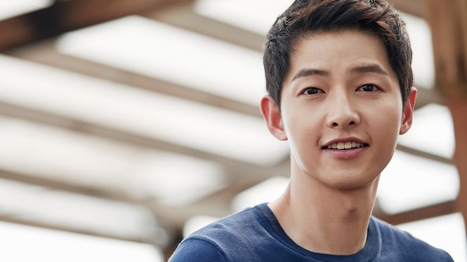 Song Joong Ki từ chối đóng phim ‘bom tấn’ để lo cưới Song Hye Kyo - ảnh 2