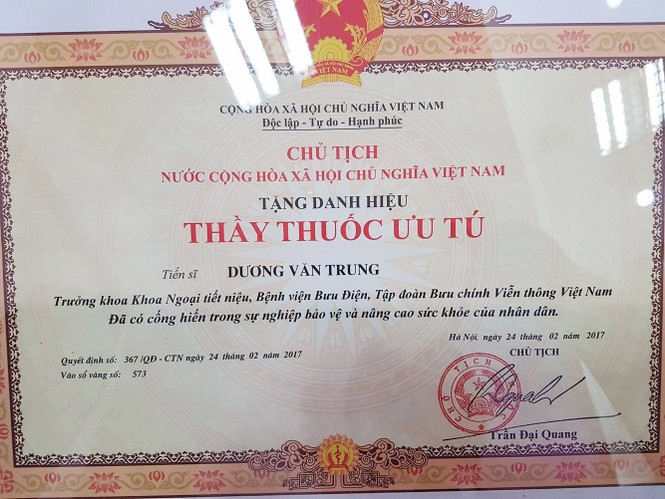 Bác sỹ 'bàn tay vàng': Y đức ngoài tâm sáng phải giỏi chuyên môn - ảnh 3