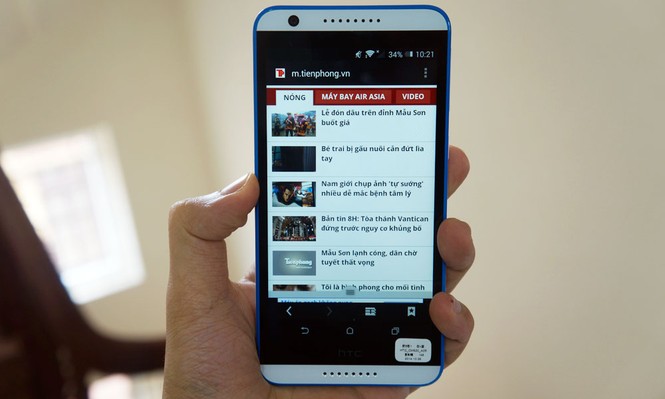 Cận cảnh smartphone thời trang HTC Desire 820s - ảnh 15