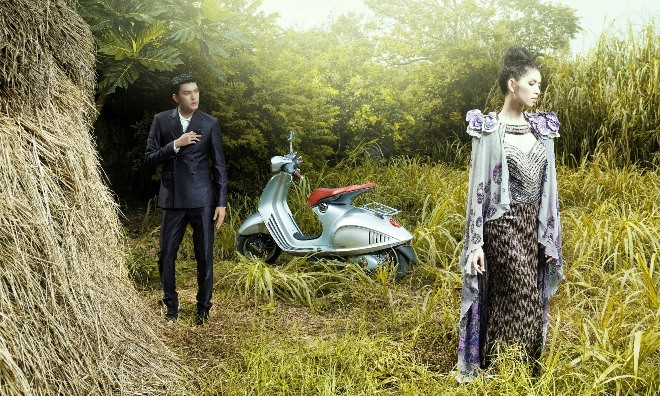Mỹ nhân Việt kiêu sa bên siêu phẩm Vespa 946 Bellissima - ảnh 2