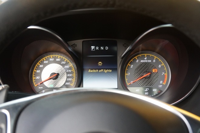 Siêu xế thể thao của Mercedes 'xuất trận' tại Việt Nam - ảnh 17
