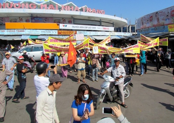 Bị o ép, tiểu thương Chợ Đầm bãi thị? - ảnh 5