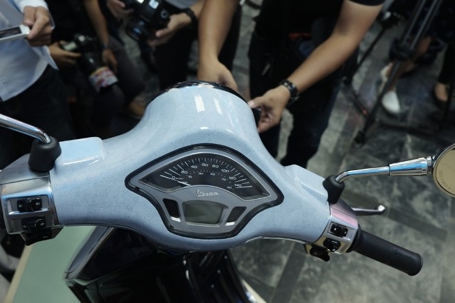 Sắp đấu giá Vespa sơn mài ‘độc nhất vô nhị’ - ảnh 5