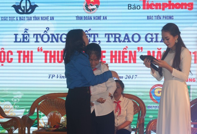 Xúc động lễ trao giải cuộc thi “Thư gửi mẹ” - ảnh 3
