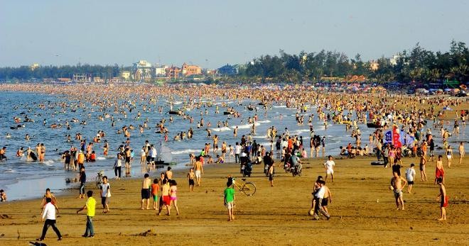 Khách sạn ở Hà Tĩnh, Nghệ An hầu hết kín phòng dịp lễ 30/4 - ảnh 1