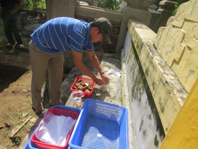 Ngày đầu khảo cổ nơi nghi chôn cất vua Quang Trung - ảnh 3