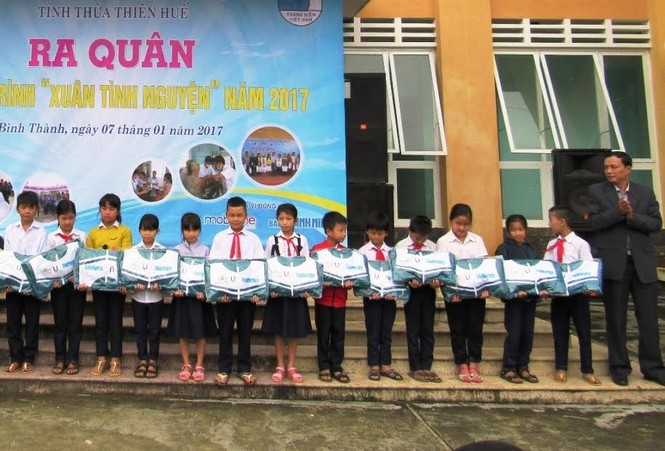 TT-Huế khởi động “Xuân tình nguyện 2017” trong giới trẻ - ảnh 1