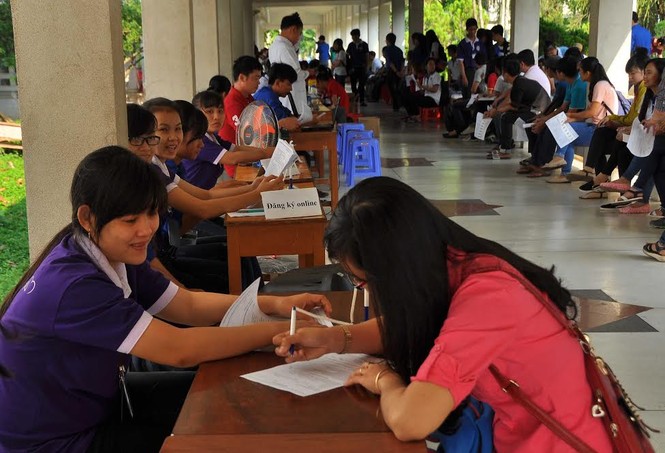 Thanh niên Cần Thơ tình nguyện hiến máu đầu năm - ảnh 3