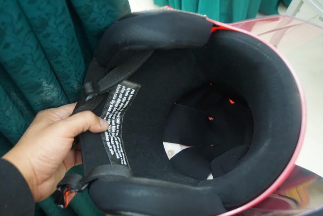 Ngắm mũ bảo hiểm độc đáo dành riêng cho phụ nữ dân tộc Thái - ảnh 5