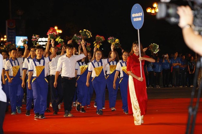 Kỷ niệm 60 năm ngày truyền thống Hội LHTN Việt Nam - ảnh 17