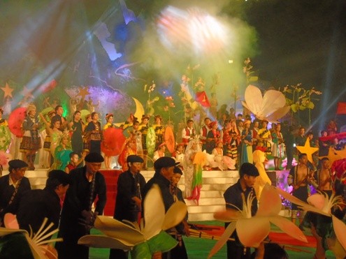 Khai mạc lễ hội hoa tam giác mạch năm 2016 - ảnh 2