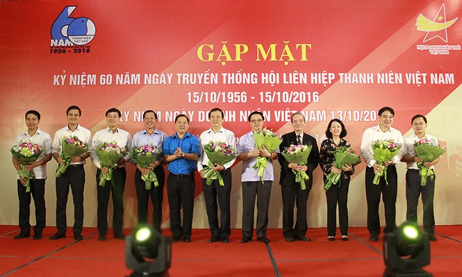 T.Ư Hội LHTN Việt Nam gặp mặt cán bộ làm công tác Hội các thời kỳ - ảnh 1