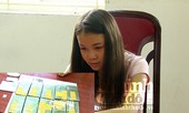 Bắt thiếu nữ xách valy chứa 10 bánh heroin về Hà Nội