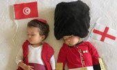 Cặp song sinh 'thiên thần' đối đầu vì... World Cup