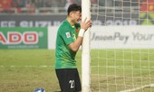 Nghệ sĩ Đặng Sơn nói lý do Đặng Văn Lâm quỳ ôm khung thành và khóc