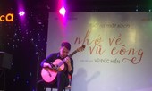 Chuyện nghệ sĩ guitar làm vũ công, rồi bỏ nhảy về ôm đàn và ra sách