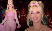 Katy Perry diện 'cây hồng' xinh như búp bê Barbie