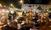 Công an TPHCM kiên quyết xử lý xe ba gác, đốt pháo