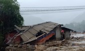 Mưa lũ làm 10 người chết, nhiều tỉnh đối mặt với lụt lịch sử