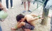 Tạm giữ 3 người trói thiếu niên đánh giày vì nghi trộm tiền