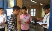 Xe ôm miễn phí phục vụ sĩ tử