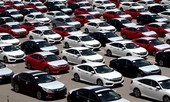 Hơn nghìn ôtô Thái đổ về Việt Nam trong một tuần
