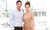 Jennifer Phạm lấp ló 'vòng 1', ngồi ghế 'nóng' cùng Bình Minh