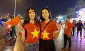 Hoa khôi Cần Thơ Thuý Vi dự đoán Việt Nam thắng 3-1 ở Mỹ Đình