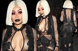 Lộ nguyên vòng 1 với ren xuyên thấu không nội y, Blac Chyna gây choáng