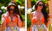 Charlotte Dawson nóng 'rực lửa', không ngừng tình tứ với bạn trai