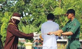 Quan hệ đồng tính, ngoại tình bị phạt roi giữa phố