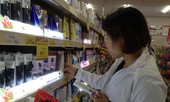 Vắng bóng hàng Việt