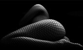 Triển lãm nude Thái Phiên: Hở bạo