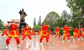 30 bóng hồng 'nhập môn' võ Tây Sơn