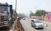 Thay đê đất bằng bê tông mở rộng đường Âu Cơ