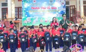 BẢN TIN THANH NIÊN: Nhiều phần quà đến với thiếu nhi dịp trung thu