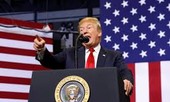 Ông Trump muốn tăng chi tiêu quốc phòng