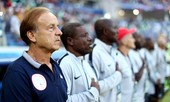 HLV Nigeria phát biểu sốc sau khi trao cơ hội cho Argentina