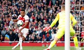 Trọng tài sai lầm khó tin, Arsenal thắng trận thứ 5 liên tiếp