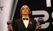 Modric lật đổ Ronaldo, giành giải 'Cầu thủ xuất sắc nhất 2018'