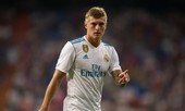 Toni Kroos công khai bật lại HLV, Real Madrid rối như M.U